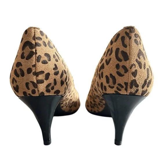 Tahari Peep Toe Heels Pumps Leopard Animal Print Suede High Heel - Picture 5 of 8